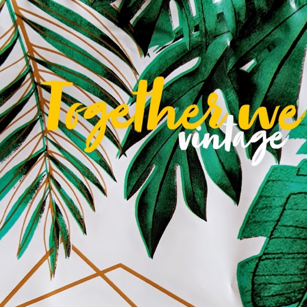 CHECK OUT @togetherwevtg for great vintage finds!